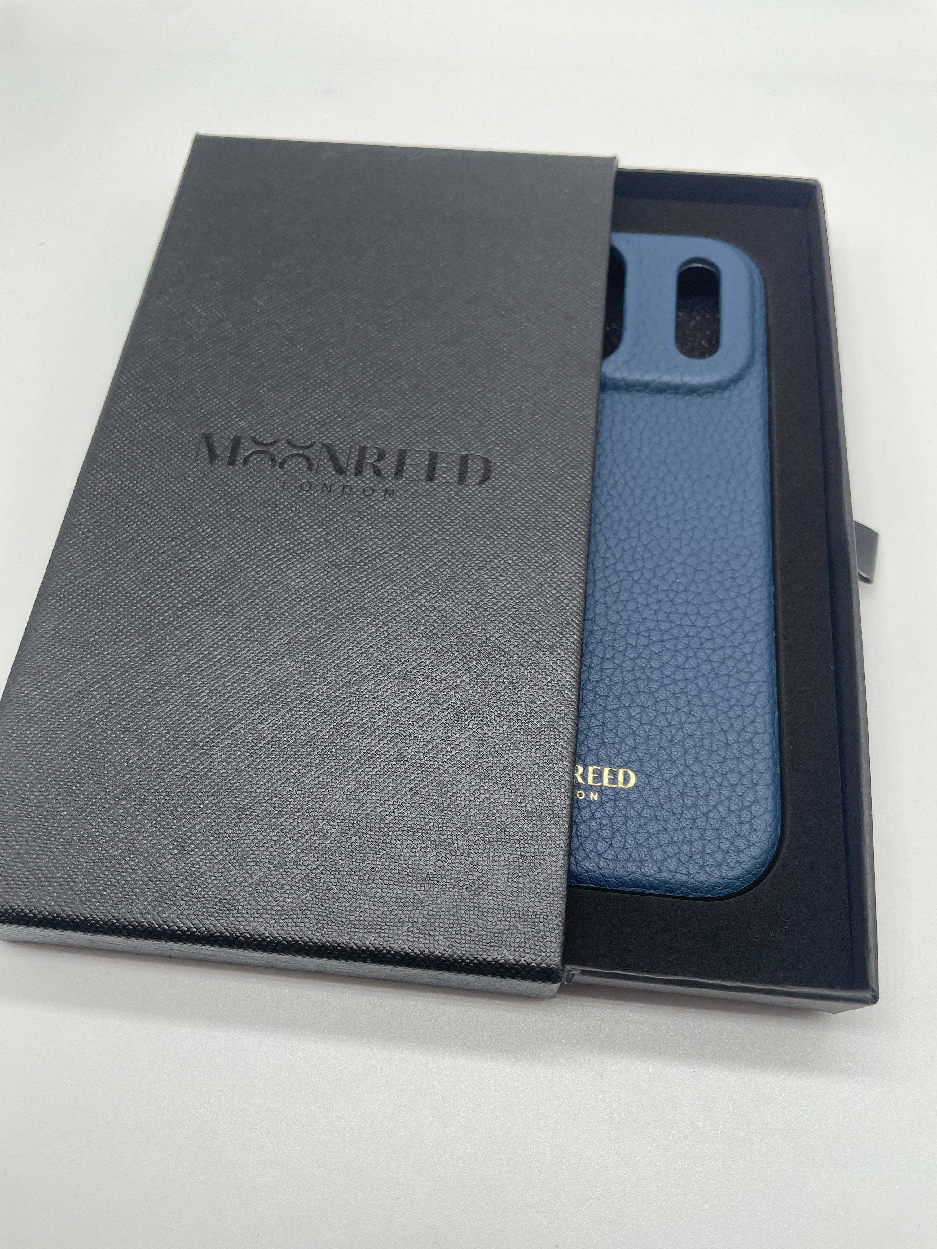 iPhone 17 Pro - The Classic iPhone Case